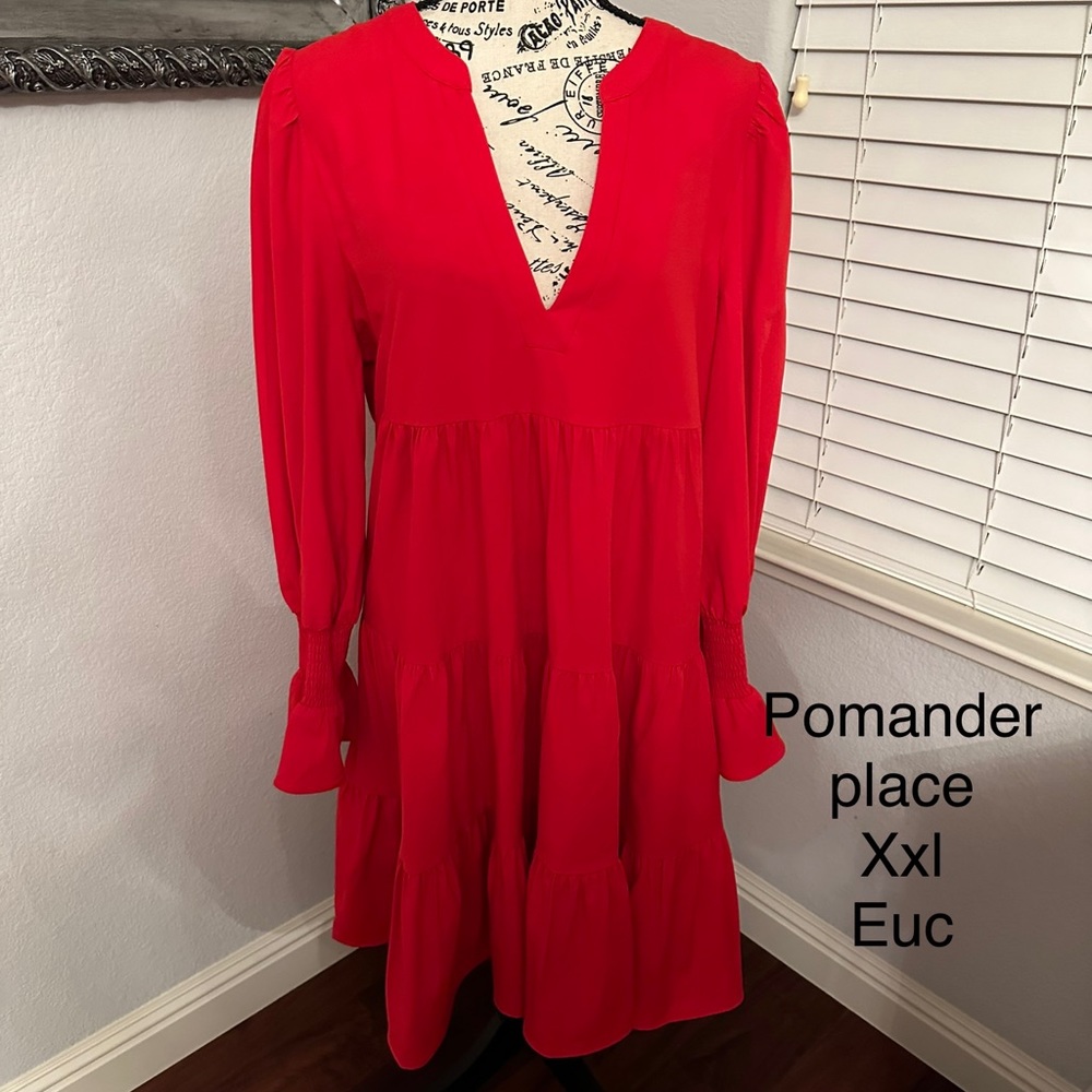 XXL Pomander red crepe dress